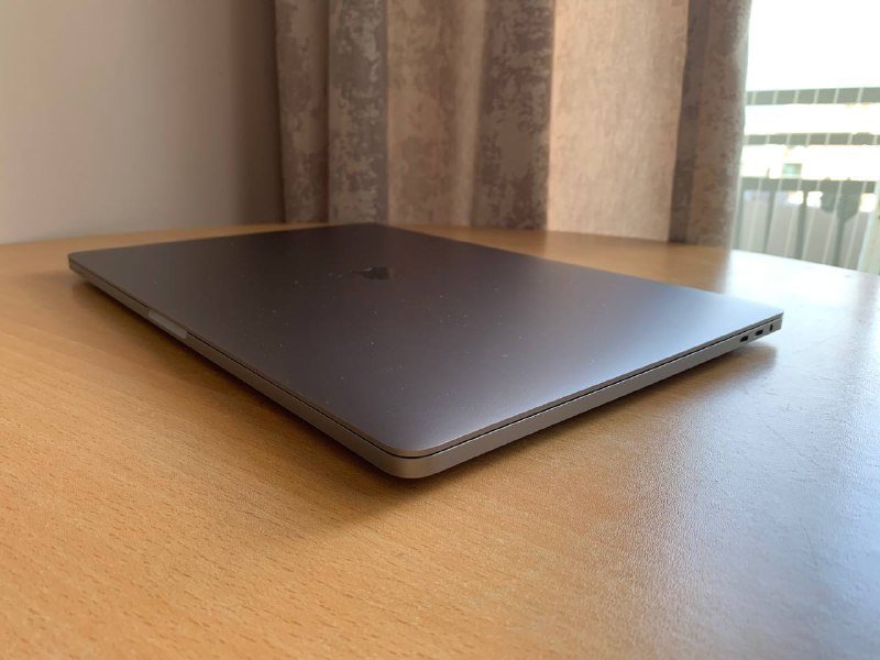 MacBook Pro 16" 2019, 32GB, 1TB, i7, Radeon Pro 8GB 2