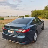 Toyota Camry 2025 LE AWD Hybrid 3