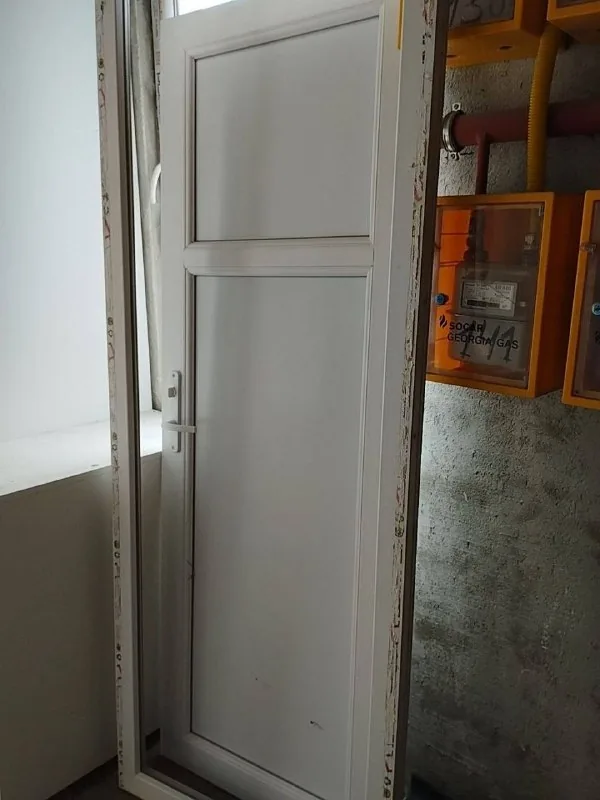 Дверь для санузла