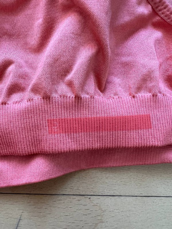 спортивный купальник новый размер М, лямки регулируются 5