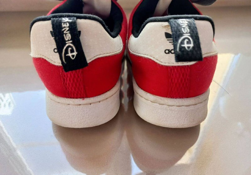 Детские кроссовки Adidas с Минни Маус 5