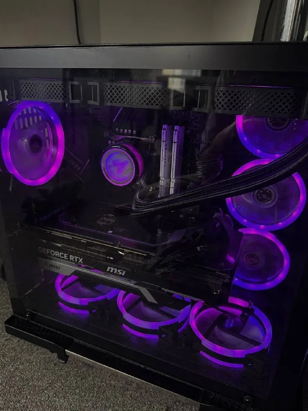 Gaming PC RTX 4080 SUPER, i7-14700K, 64 GB 1