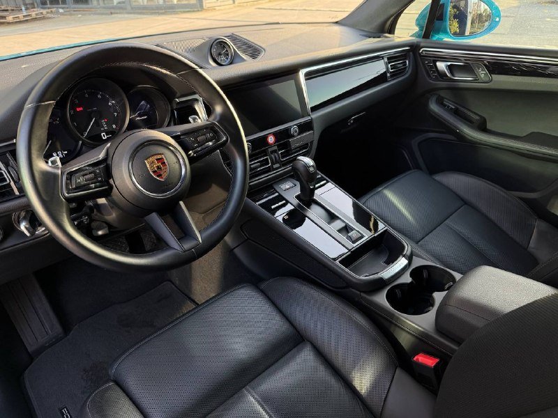 Porsche Macan 5