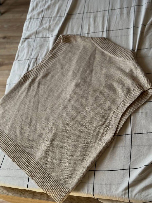 Спортивные штаны ravenclo, клетчатая рубашка оверсайз, жилетка оверсайз 6