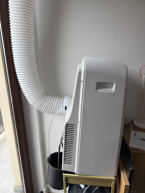 Напольный кондиционер Midea MPPDA-09CRN7-QB7G1 2