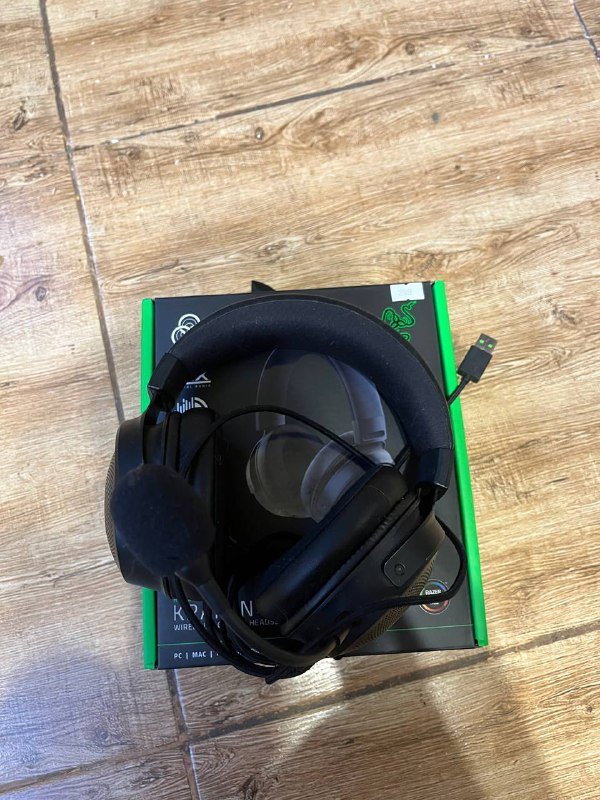 Игровая гарнитура Razer Kraken V3 2