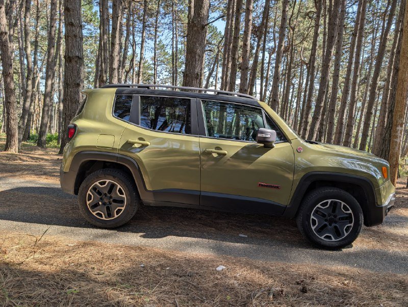 Jeep Renegade TrailHawk 2015 года 3