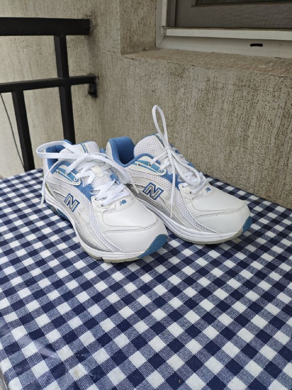 Оригинальные кроссовки New Balance WW846WB унисекс