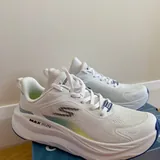 Кроссовки SKECHERS, 39 размер 1