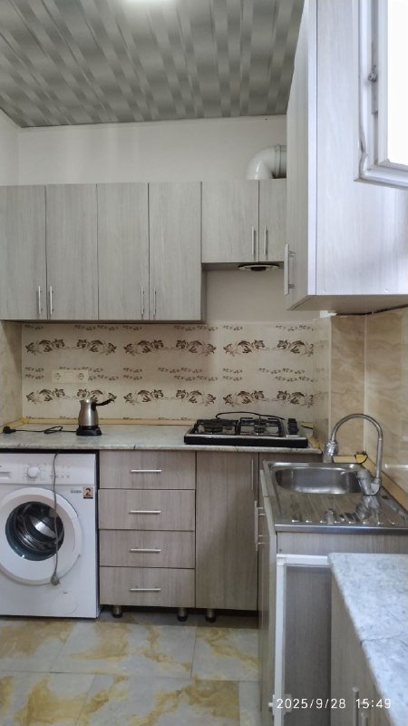 Квартира 38 кв на первом этаже в Ангисе 7