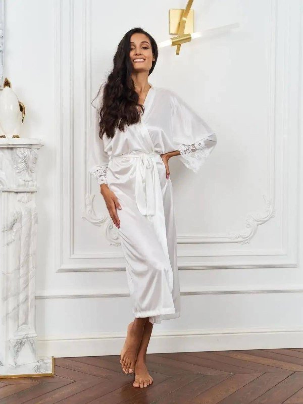 Шелковый комплект пижама и халат белые S/42