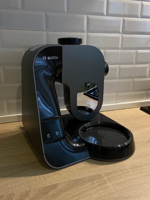 Кухонный комбайн BOSCH MUM5XC4E