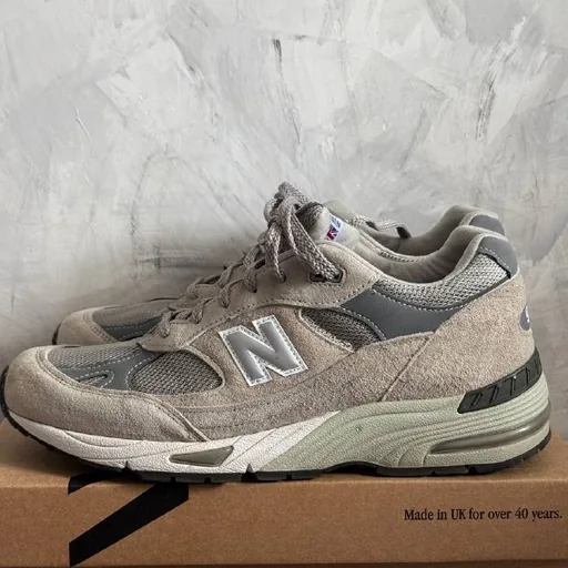 New Balance 991 სპორტული ფეხსაცმელი, Timberland-ის ზამშის ჩექმები