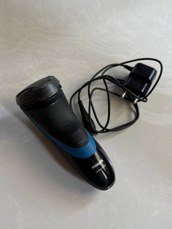 Бритва Philips 1000