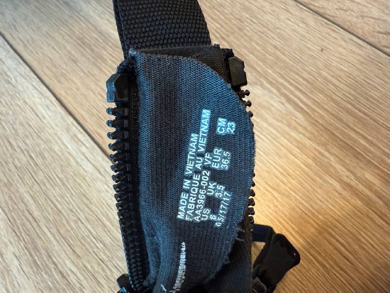 Nike мужские кроссовки 36 размер 4