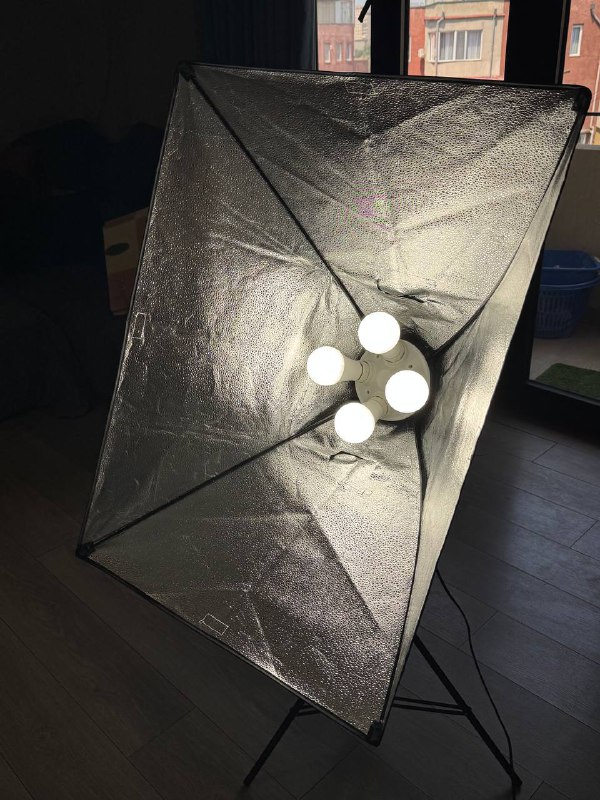 Комплект студийного оборудования Falcon Eyes KeyLight 425LED софтбокс штатив свет 4