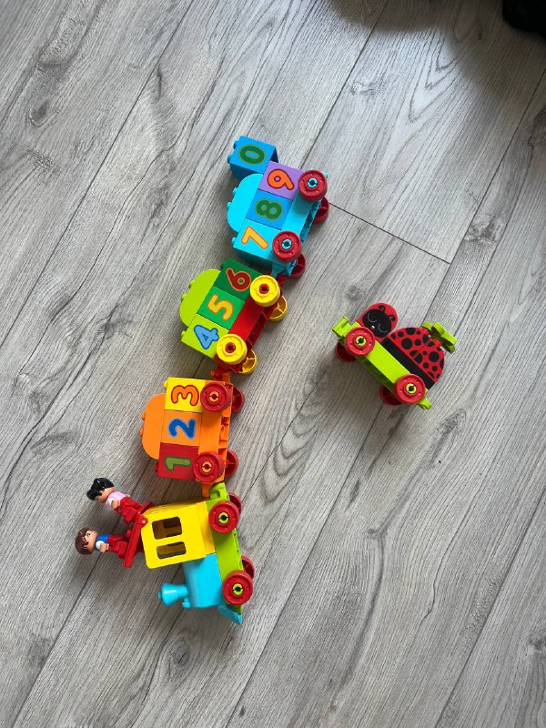 Лего Duplo 10963 карусель, Лего Duplo 10940 дом Человека Паука, Лего Duplo 10921 фигурки, Лего Duplo 10961 аэропорт, Лего Duplo паровозик и божья коровка, Лего Duplo 10909 heart box, Лего Duplo пластина 5