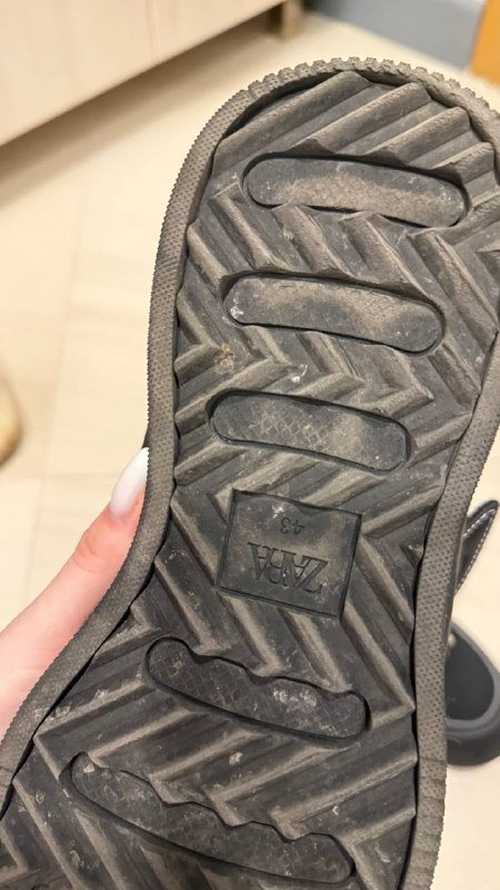 Кроссовки мужские ZARA, 43 размер, почти новые 5