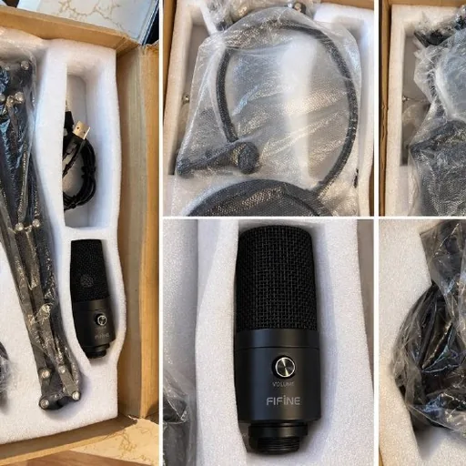 FIFINE microphone with accessories