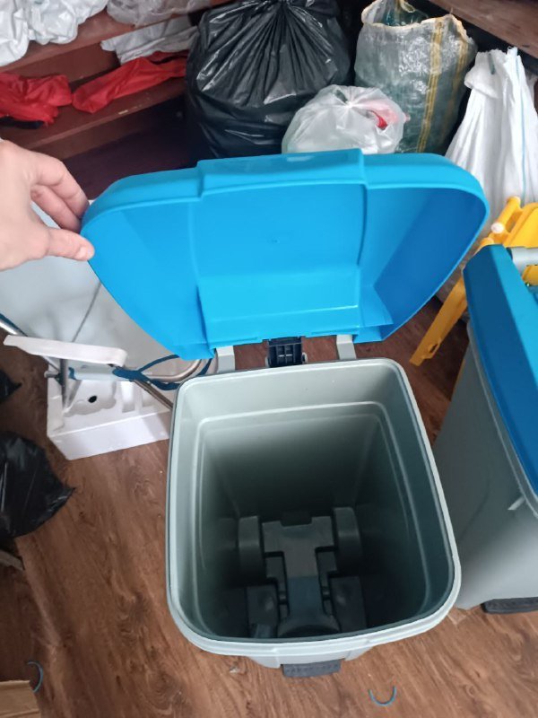 мусорные баки 100 литров, 50 литров 5