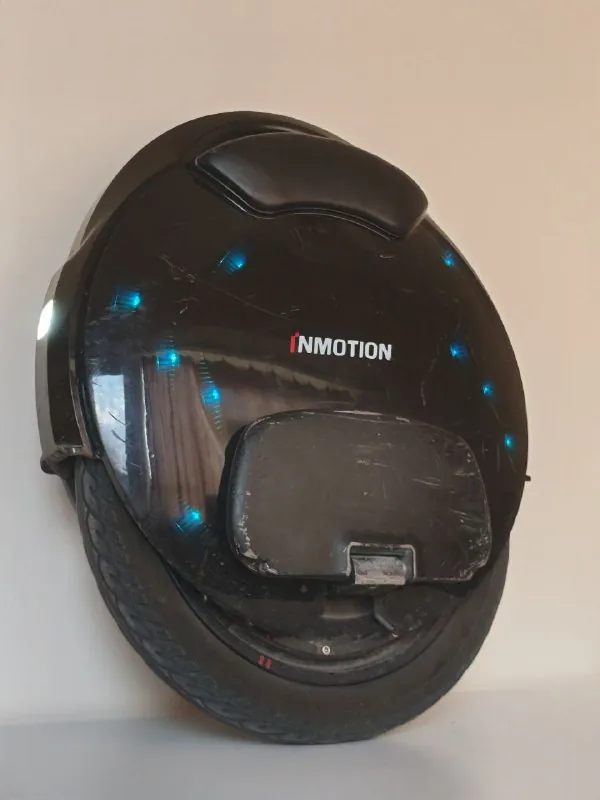 Моноколесо Inmotion V8F 1