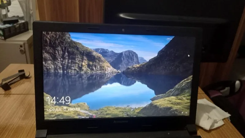 Ноутбук Lenovo B50-45 с SSD и AMD A8-6410 1
