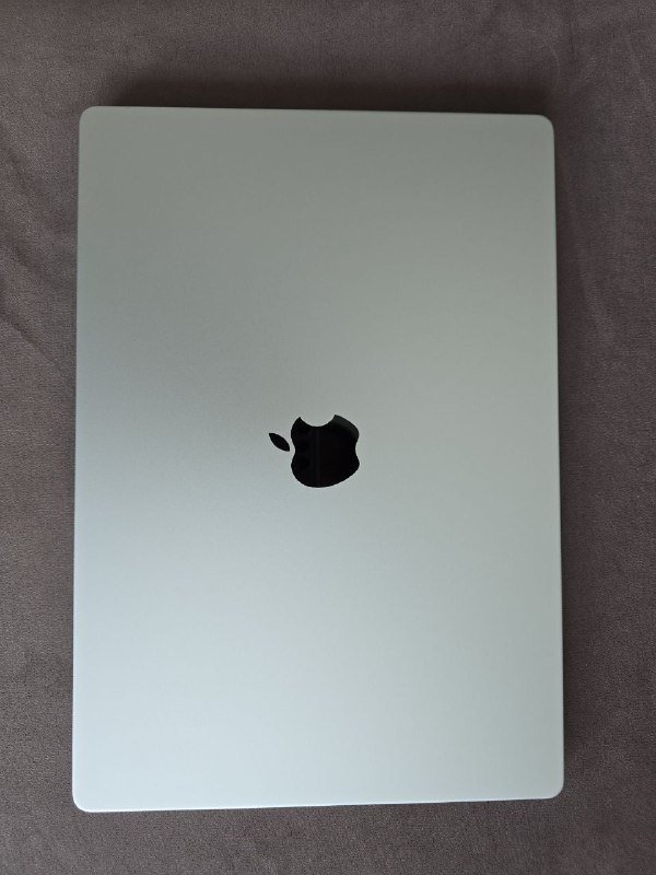Macbook Pro 16 M2 Pro 16GB/512 4