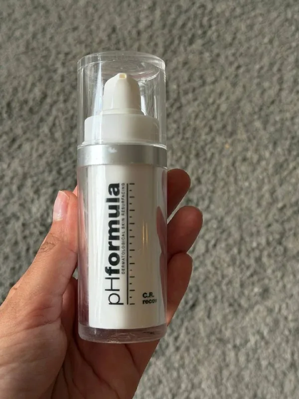 Сыворотка PH Formula, духи Zara, масло для тела и волос 1