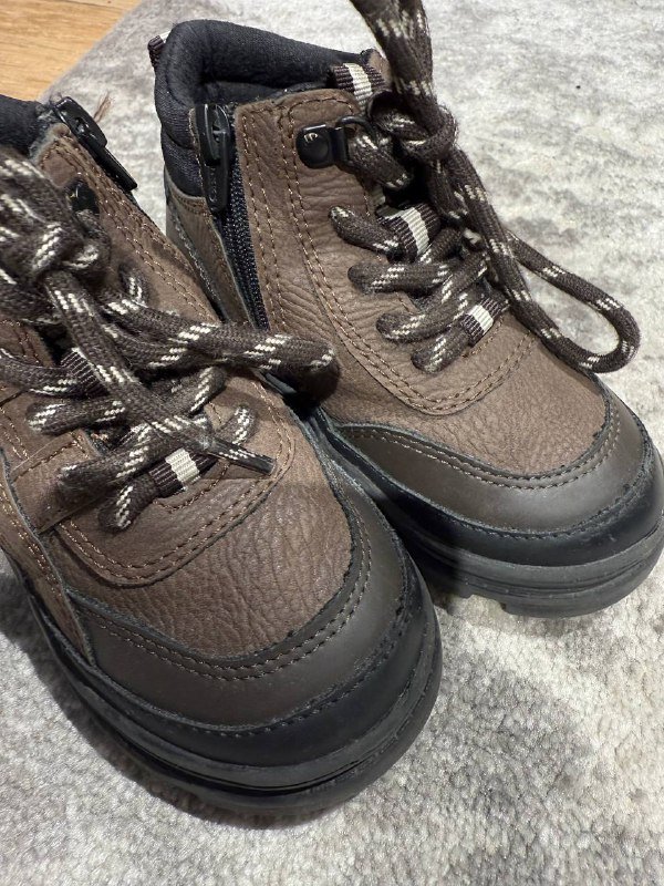 Детская демисезонная обувь Zara 22 размер 2