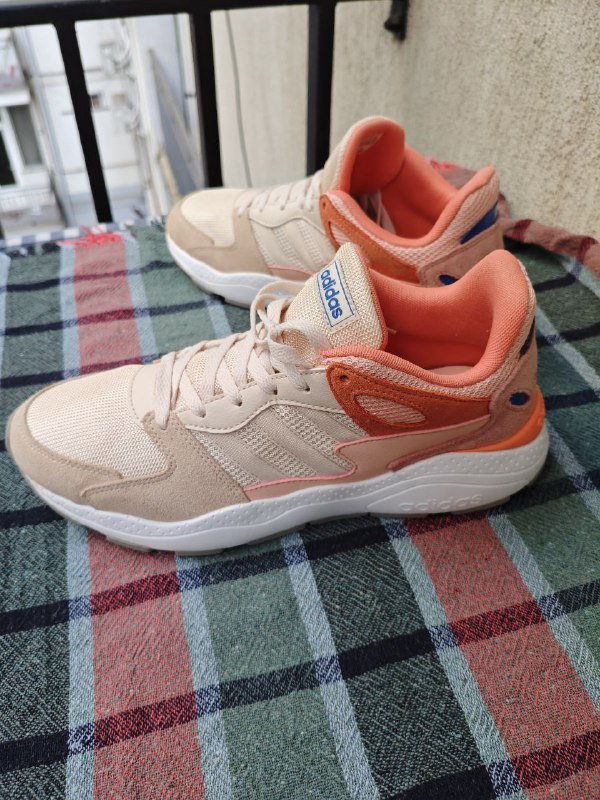 беговые кроссовки Adidas Originals Crazy Chaos Linen Cloudfoam Running 2