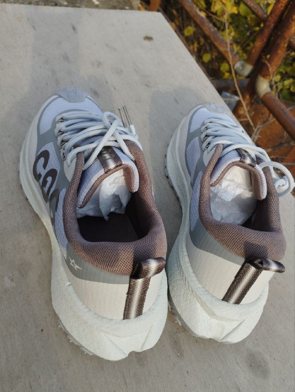 Новые мужские кроссовки размер 43