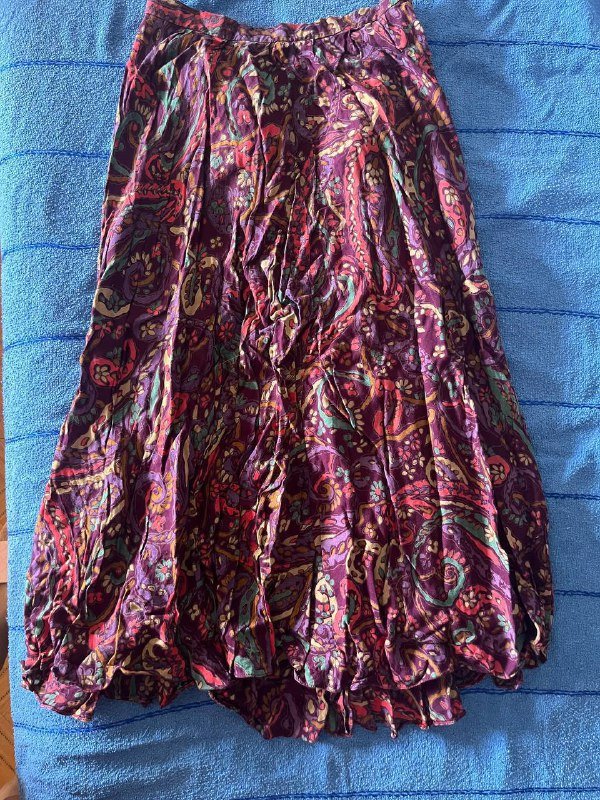 кофточка коралловая, юбка фиолетовая, чёрное платье H&M, платье Love Republic с кружевами, чёрное платье короткое, цветное платье, кожаные зимние перчатки 2