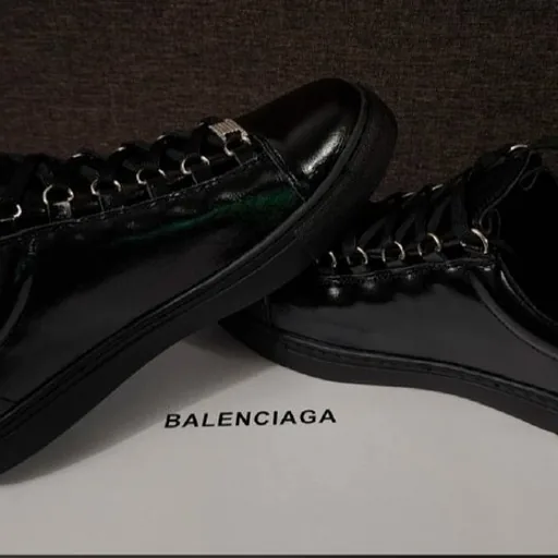 Balenciaga Arena черные низкие кроссовки EU 45