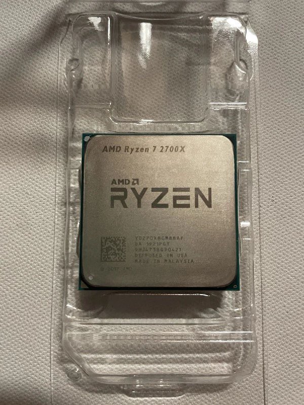 Процессор AMD Ryzen 7 2700X