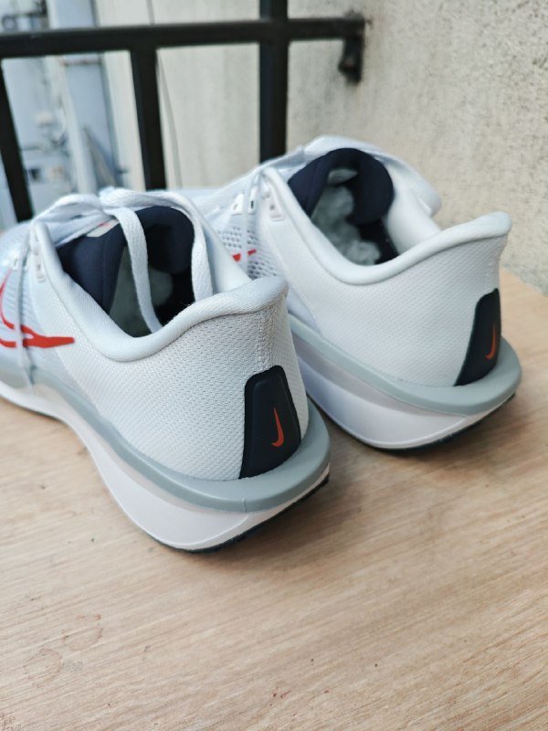 мужские кроссовки Nike Quest 6 3