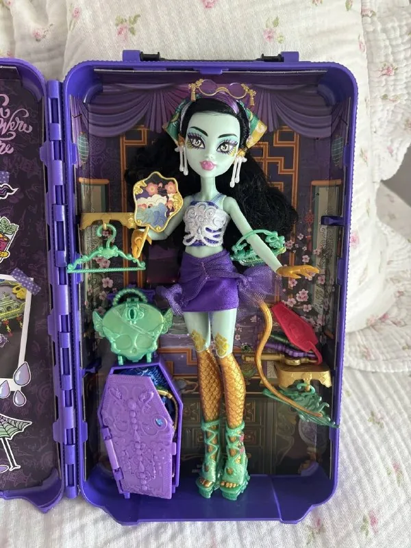 Кукла Monster High Джинафайр 1