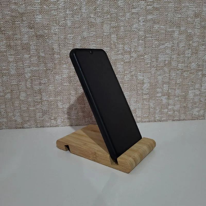Подставка под телефон Ikea Bergenes 1