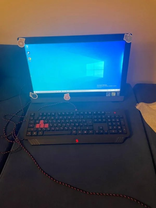 Моноблок Lenovo, клавиатура, мышка 1