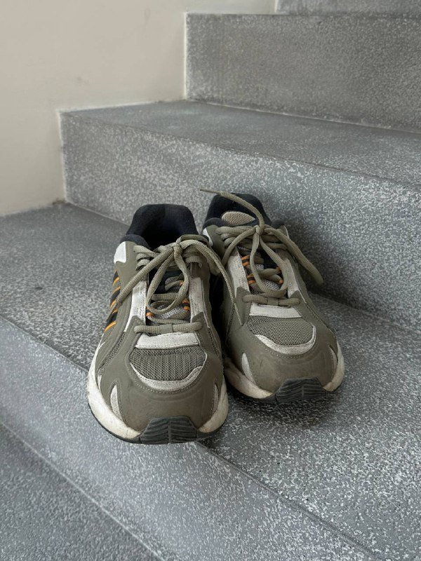 Кроссовки Adidas мужские 3