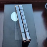 Samsung Galaxy Z Flip 5 7