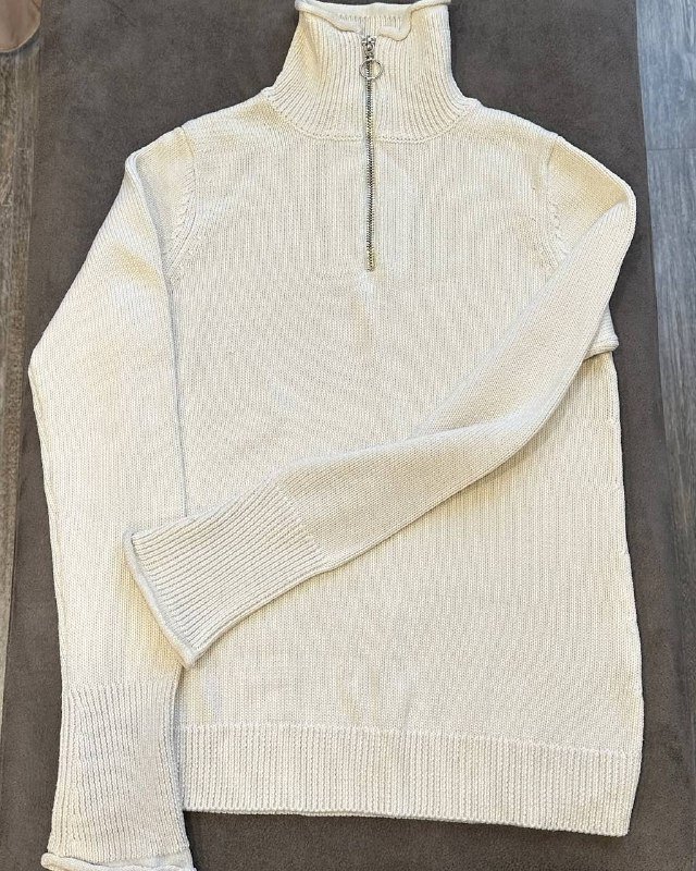 Свитера разных брендов (XS) 9