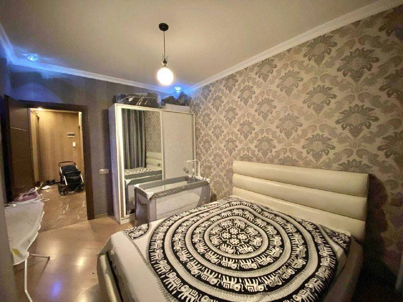 3-комнатная квартира с 2 спальнями в Батуми 3