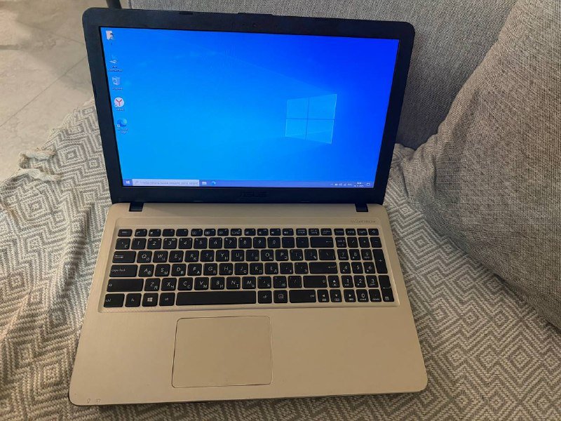 Ноутбук ASUS X540L Intel Core i3 4GB 500GB