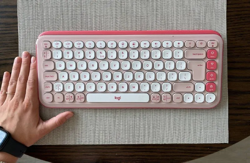 Клавиатура Logitech POP Icon