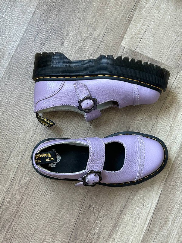 Женские туфли Dr. Martens Addina Flower Buckle кожа 7