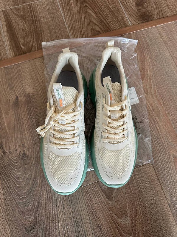 Кроссовки размер 46 2