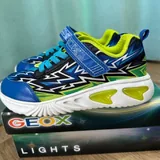Детские кроссовки Geox с подсветкой 3