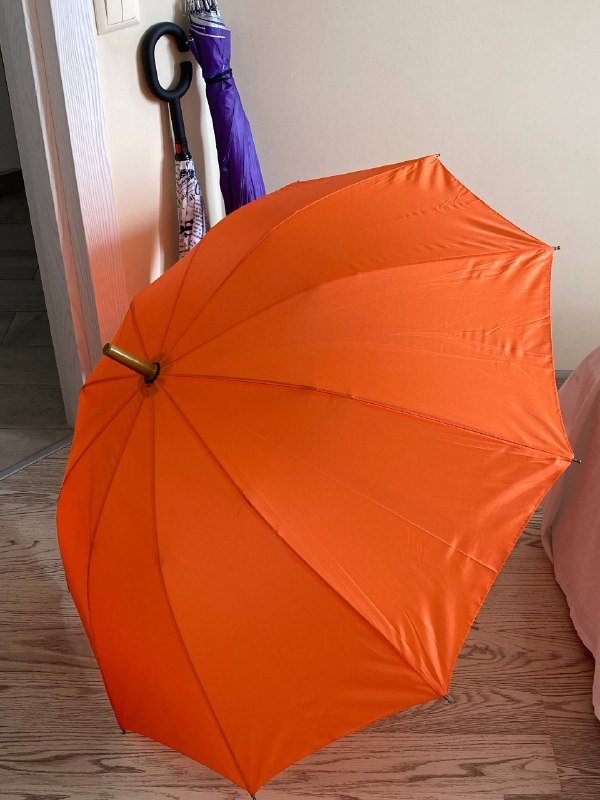 Зонты разных цветов, большой размер 4