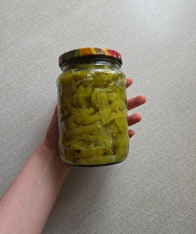 Маринованный зеленый перец