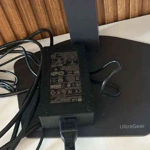 Монитор LG UltraGear 27 дюймов OLED